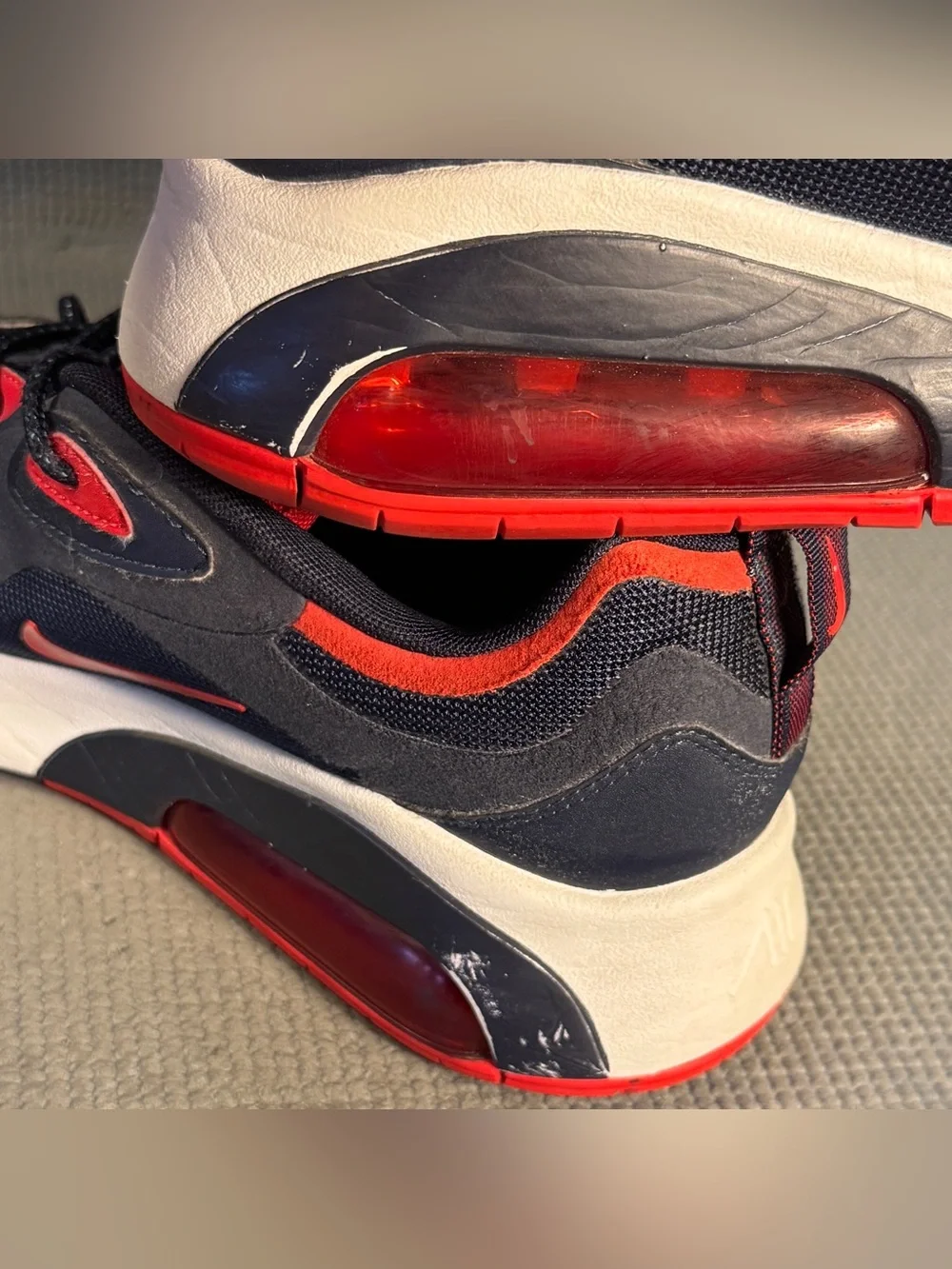 Nike Air Max 200 'Obsidian University Red' Shoes AQ2568-402 Men’s Size‎ 11.5